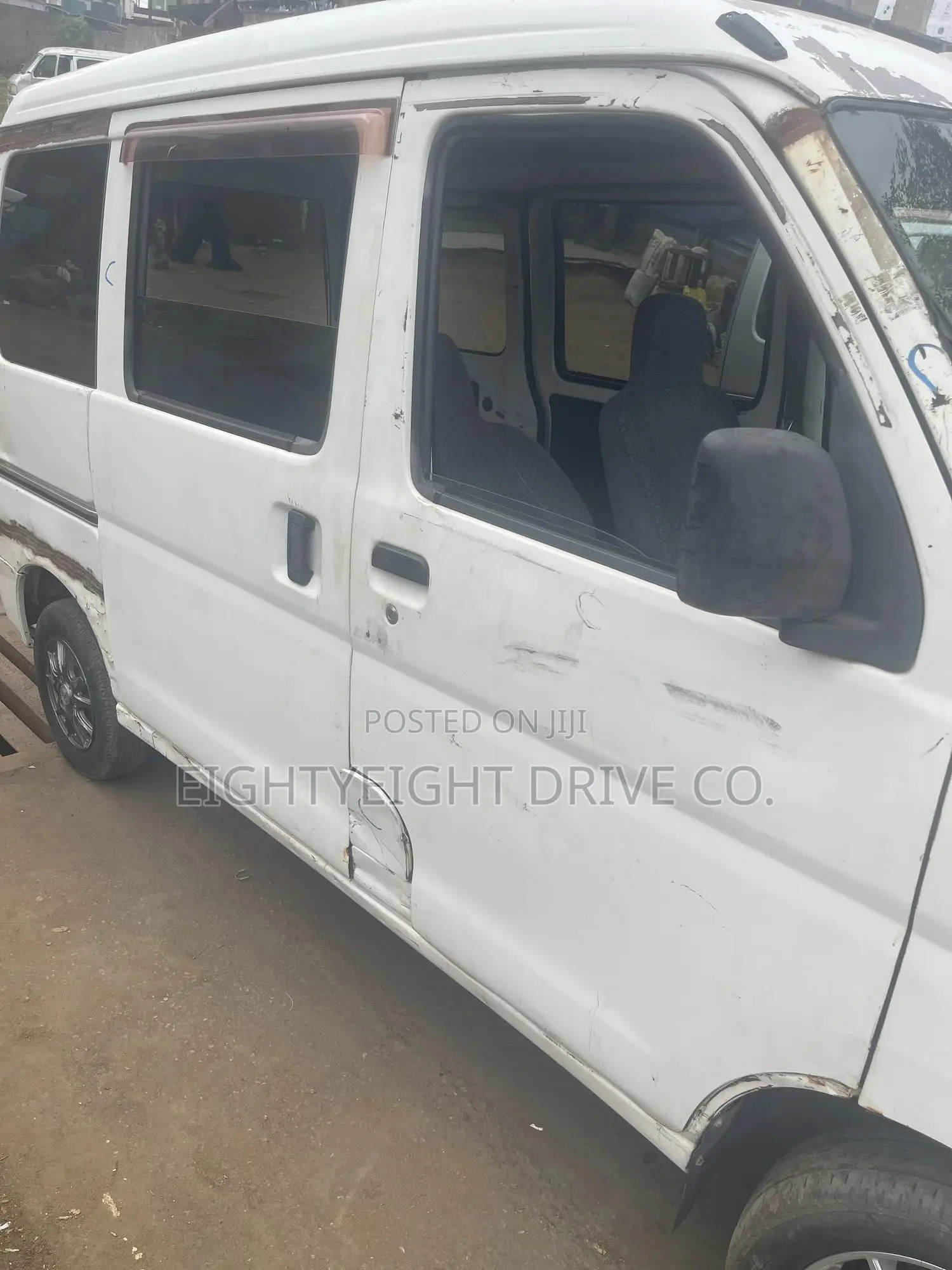 Suzuki APV Minibus 2010 White