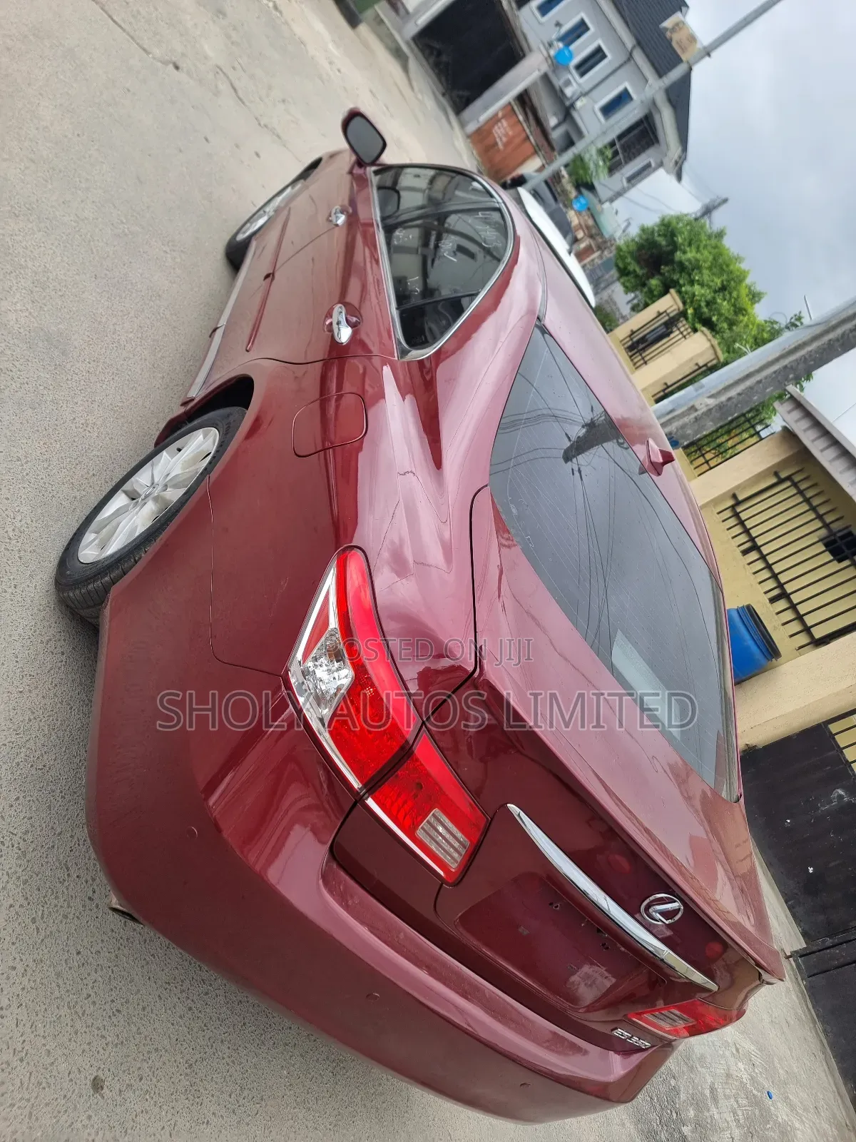 Lexus ES 350 2011 Red