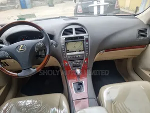 Lexus ES 350 2011 Red