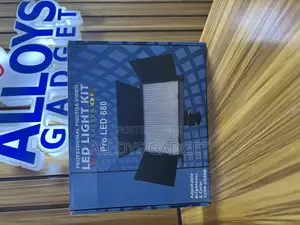 Professional Video And Photo Led 680 Pro