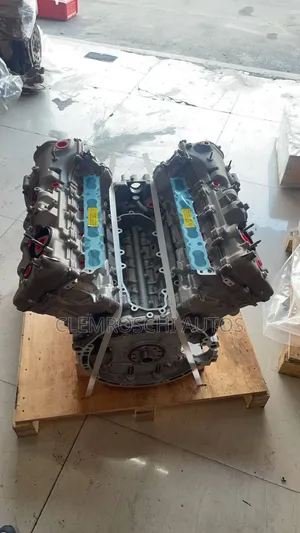 High Quality Certified Complete Brand New V8 Engine Lx570, Gx460 1ur