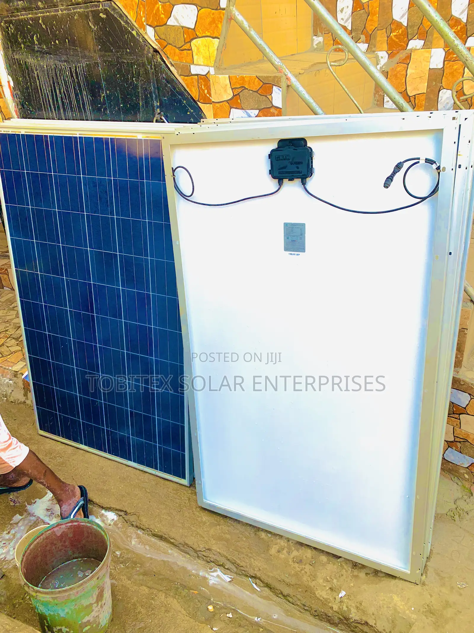 Poly 400watts Canadian Panels
