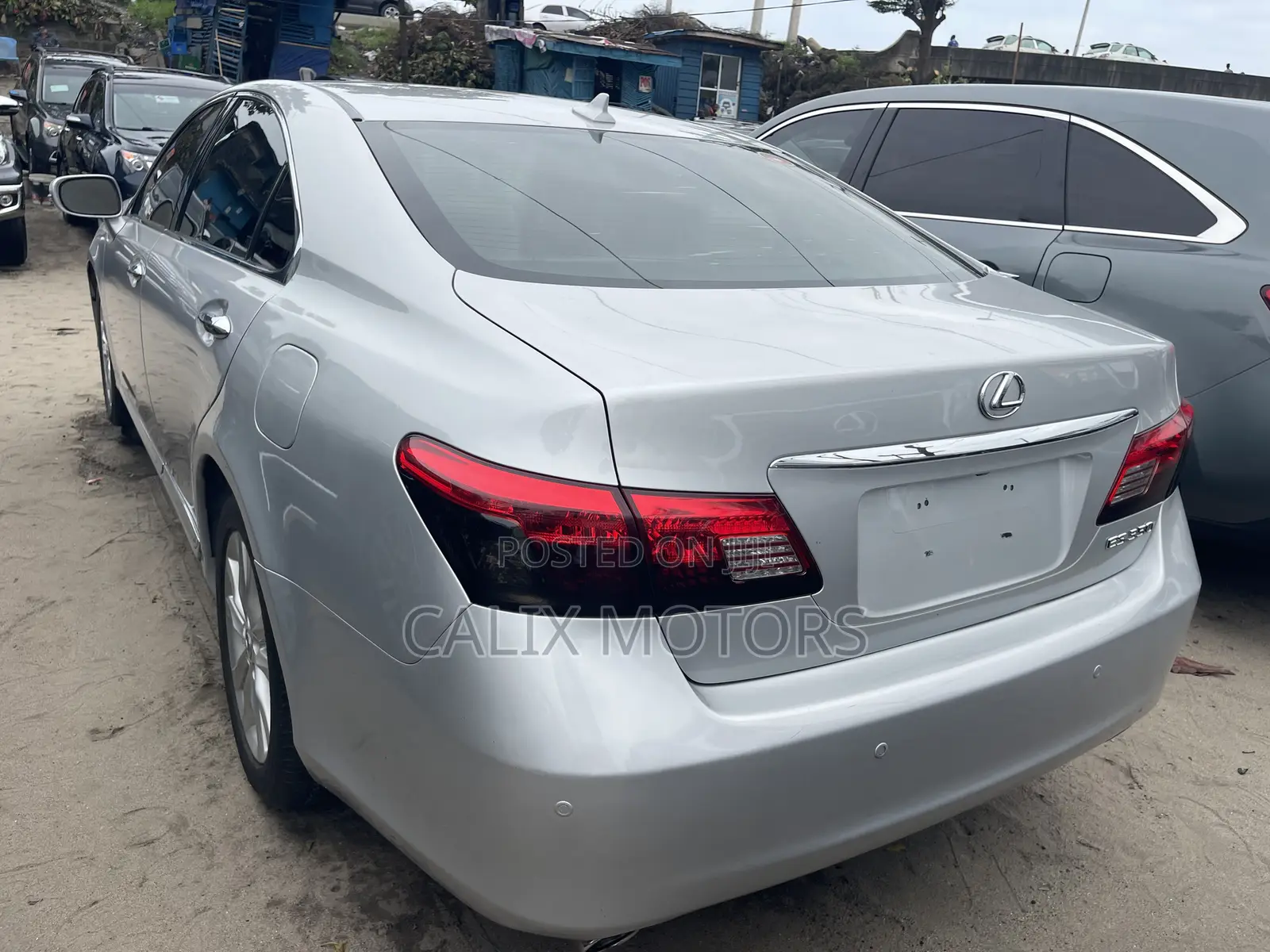 Lexus ES 2012 Silver