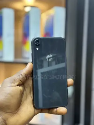 Apple iPhone XR 64 GB Black