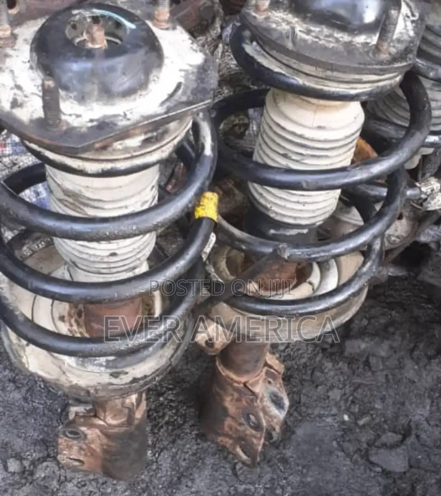 Front Shocks GMC Acadia