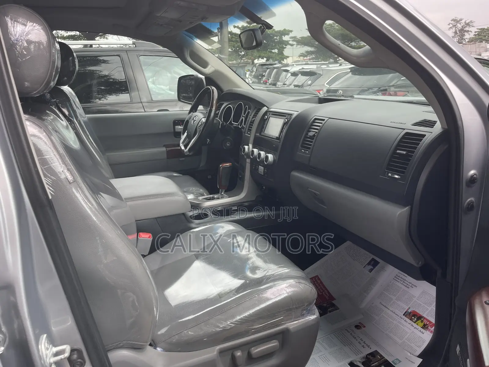 Toyota Sequoia 2015 Silver