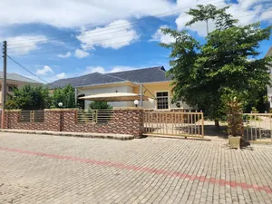 3bdrm Bungalow in Karshi for rent