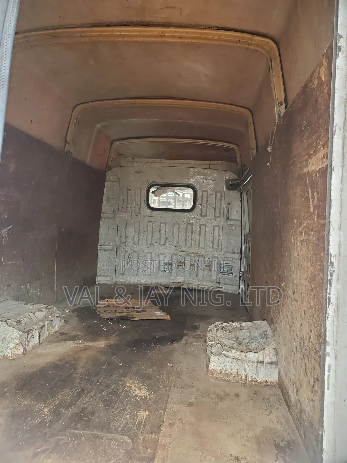 Iveco Daily 1990 White