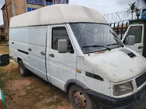 Iveco Daily 1990 White