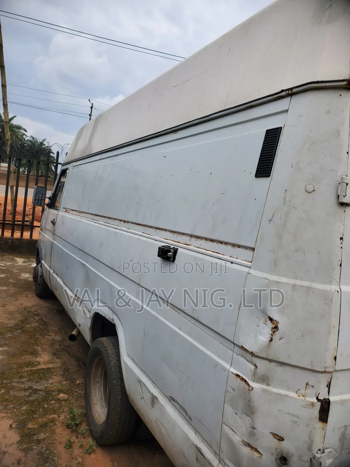 Iveco Daily 1990 White