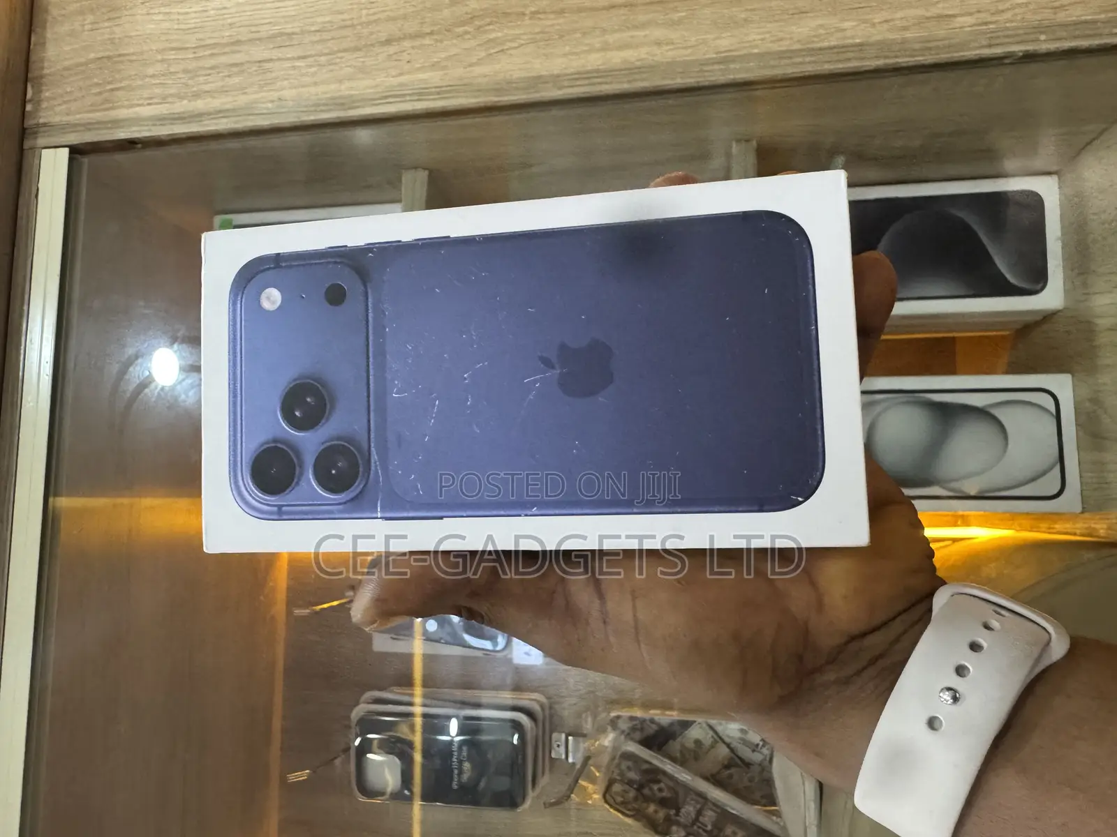 New Apple iPhone 17 Pro Max 256 GB Blue