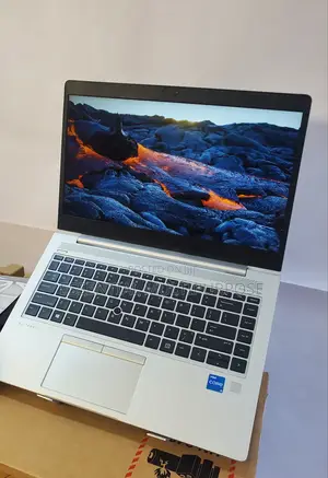 New Laptop HP EliteBook 8470W 12GB Intel Core I5 SSD 256GB