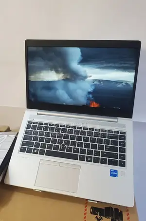 New Laptop HP EliteBook 8470W 8GB Intel Core I5 SSD 512GB