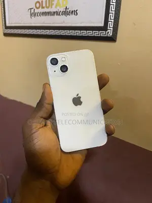 Apple iPhone 13 128 GB White