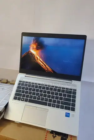 New Laptop HP EliteBook 8470W 8GB Intel Core I5 SSD 1T