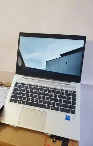 New Laptop HP EliteBook 8470W 8GB Intel Core I5 SSD 1T