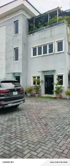 2 Floor of Space With Total SQM of 540 to Let at Lekki Right
