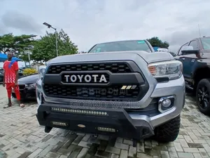 Toyota Tacoma 4dr Double Cab 2016 Gray