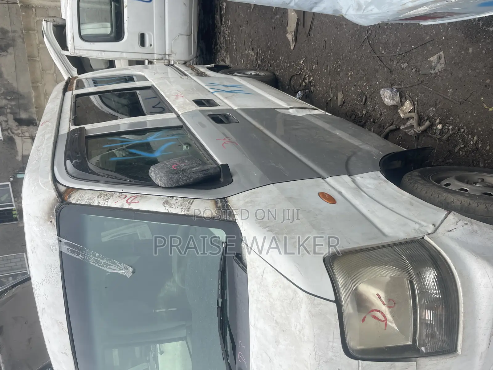 Suzuki APV Minibus 2010 Silver
