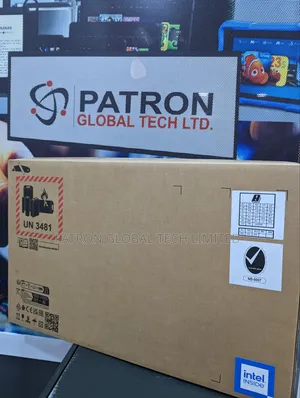 New Laptop HP 14-Ep0063 8GB Intel Core I5 SSD 512GB