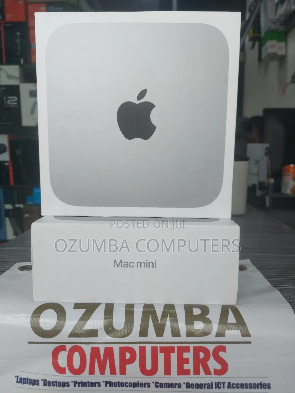 New Desktop Computer Apple Mac Mini M2 8GB Apple M2 SSD 256GB