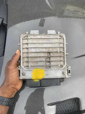A 274 900 09 00 Mercedes Slk300 2016-2019 Ecm Ecu Computer