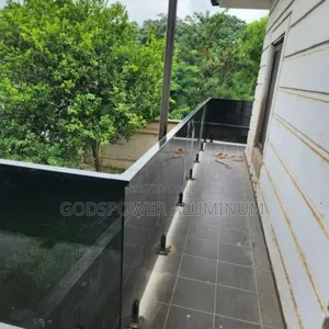 Glass Rail