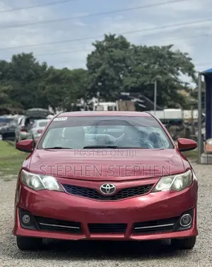 Toyota Camry 2013 Red