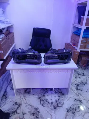 Rolls Royce Cullinan Headlights