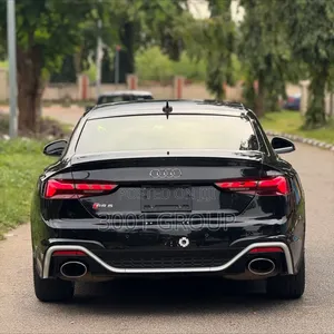 Audi RS 6 2021 Black