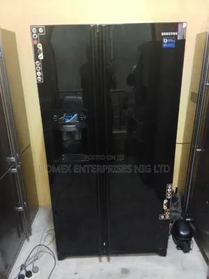 Inverter Samsung Fridge and Freezer With Dispenser