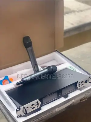 Prime Audio Double Handle Wireless Microphone