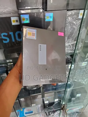 New Samsung Galaxy Z Fold 5 256 GB Blue