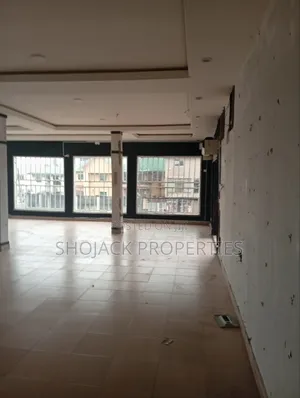 To Let: Hall , Adageorge Road, Portharcourt.