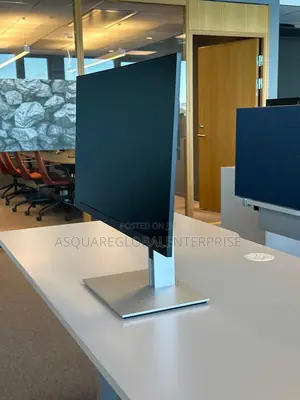Hp E27 G4 27 Inch Professional Monitor.