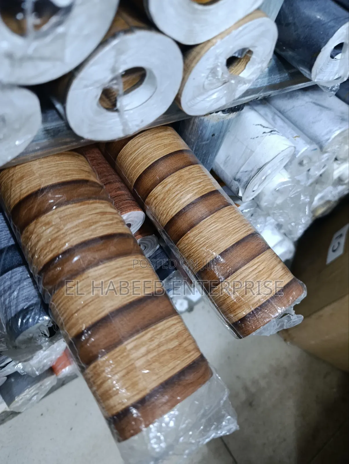 Wallpapers (Paper Thickness)