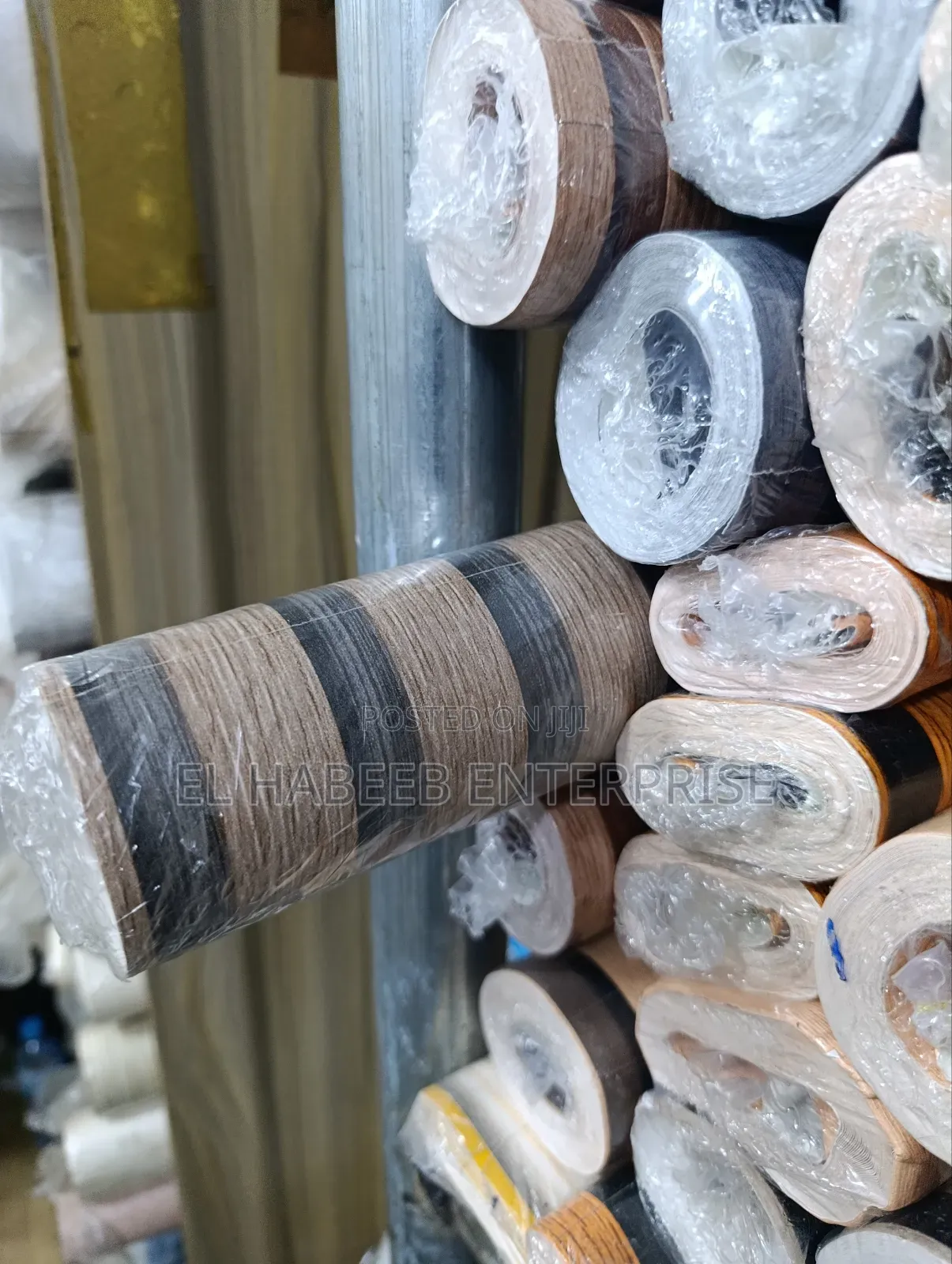 Wallpapers (Paper Thickness)