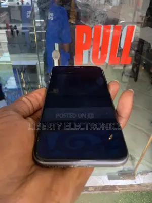 Apple iPhone 11 128 GB Black