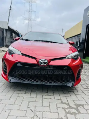 Toyota Corolla SE (1.8L 4cyl 2A) 2018 Red