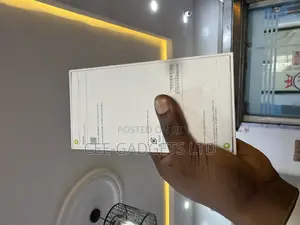 New Apple iPhone Air 256 GB Gold