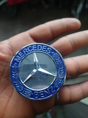 Ml350 2013 Bonnet Logo