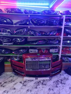 Rolls Royce Cullinan Front Bumper