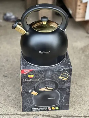Haus Roland Quality Whistling Kettle