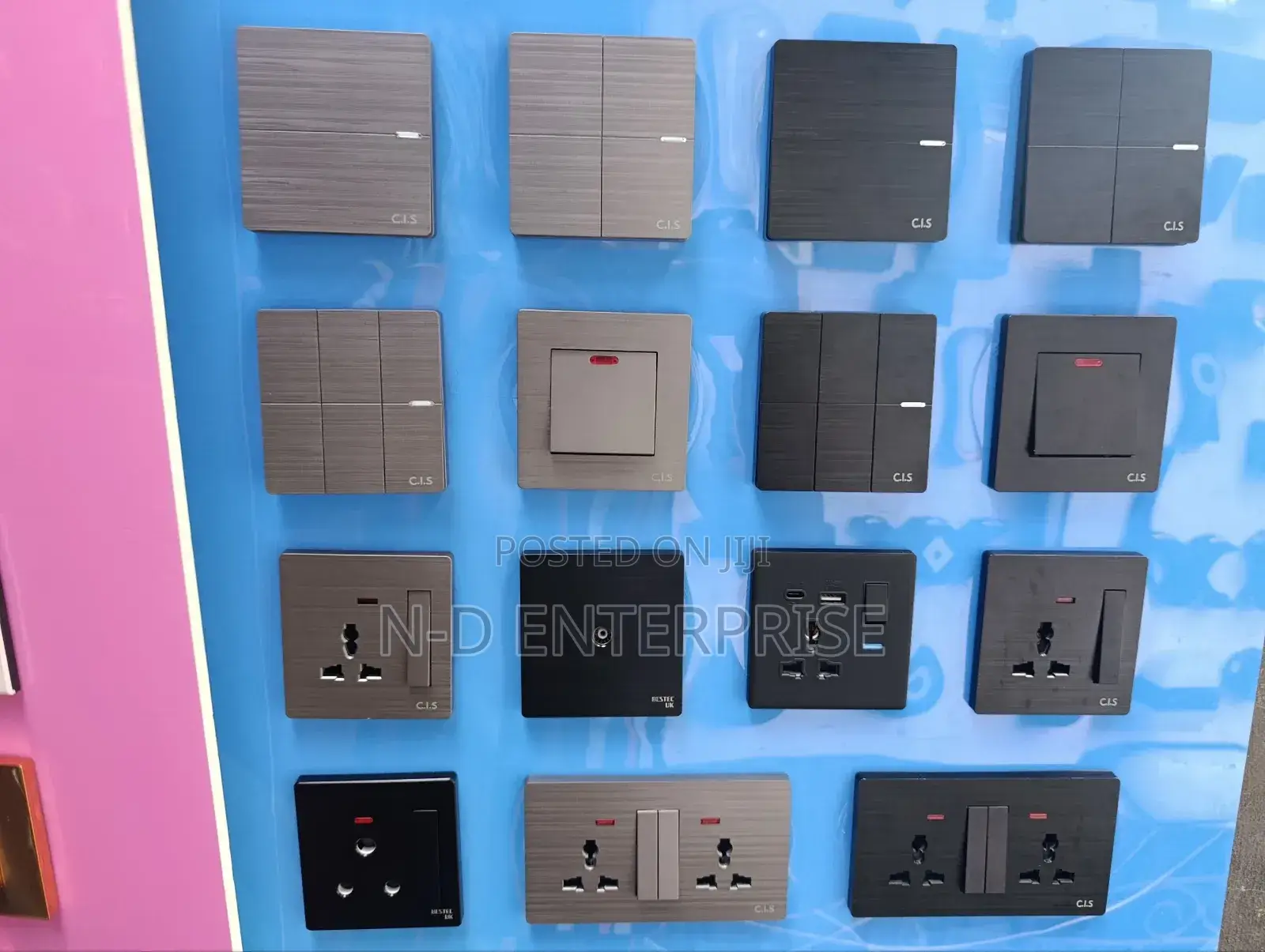 Socket and Switch