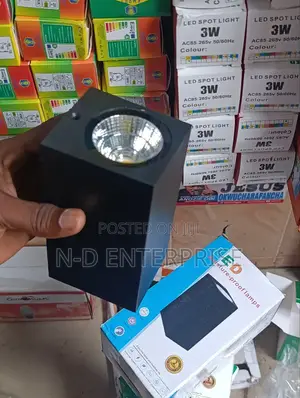 Led Up and Down Wall Light