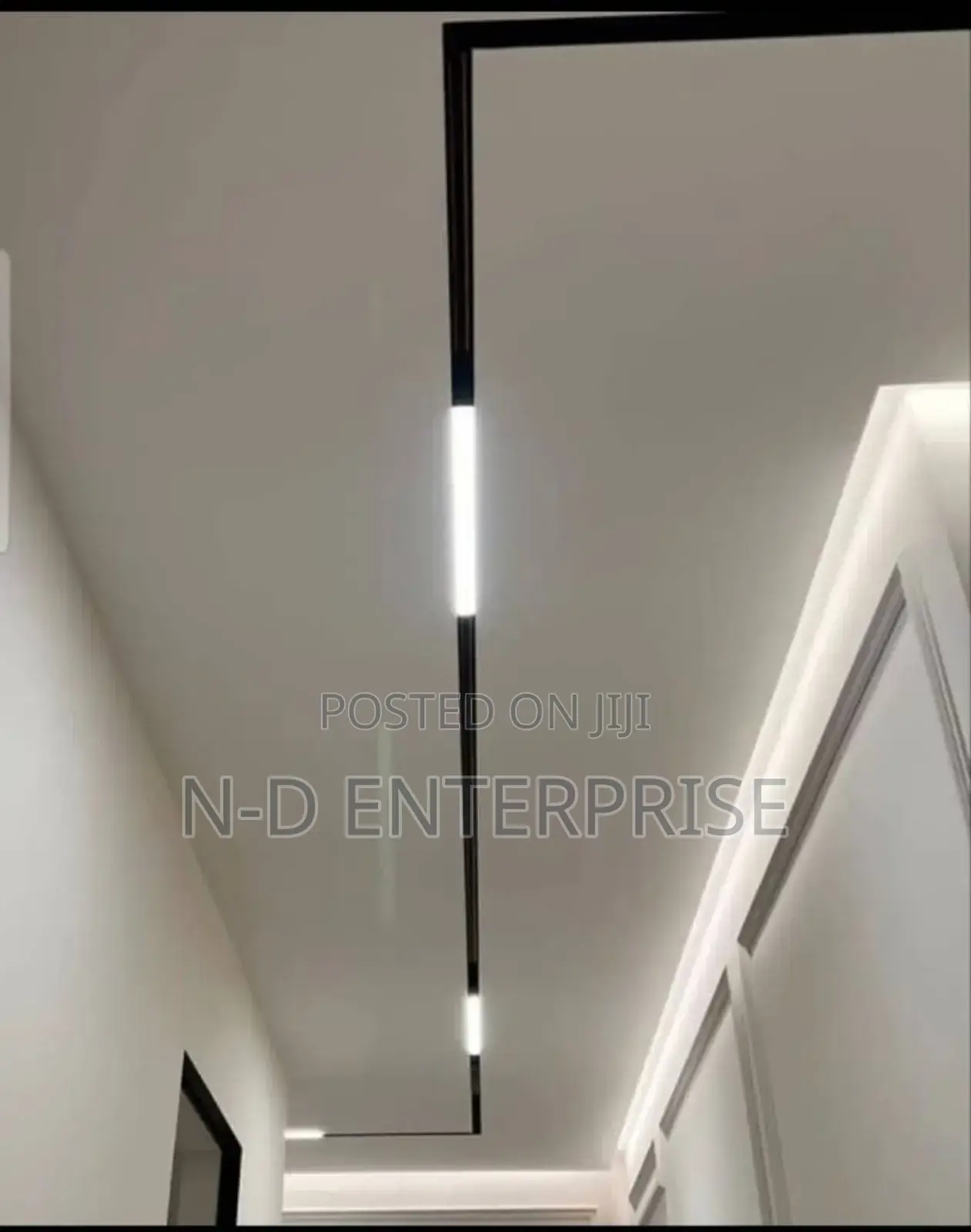 Magnetic Track Light