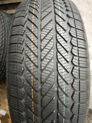 235/55 R 18 Bridgestone Non China