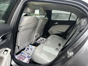 Mercedes-Benz GLA 250 2016 Gray