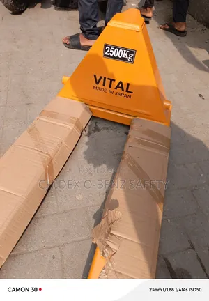 2.5t Pallet Truck