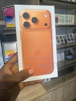 New Apple iPhone 17 Pro Max 256 GB Orange